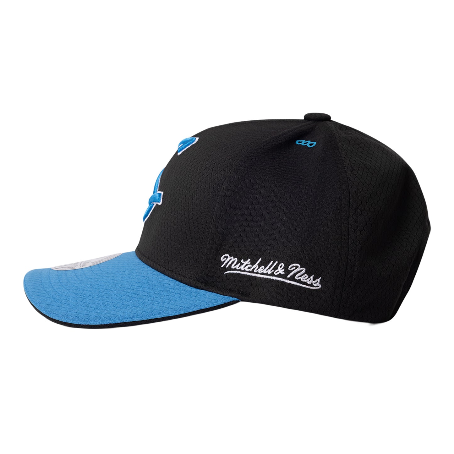 Adelaide Strikers On Field Lowpro Youth